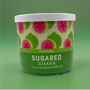 Goose Creek 3-Wick Candle-Sugared Guava (14.5 oz)